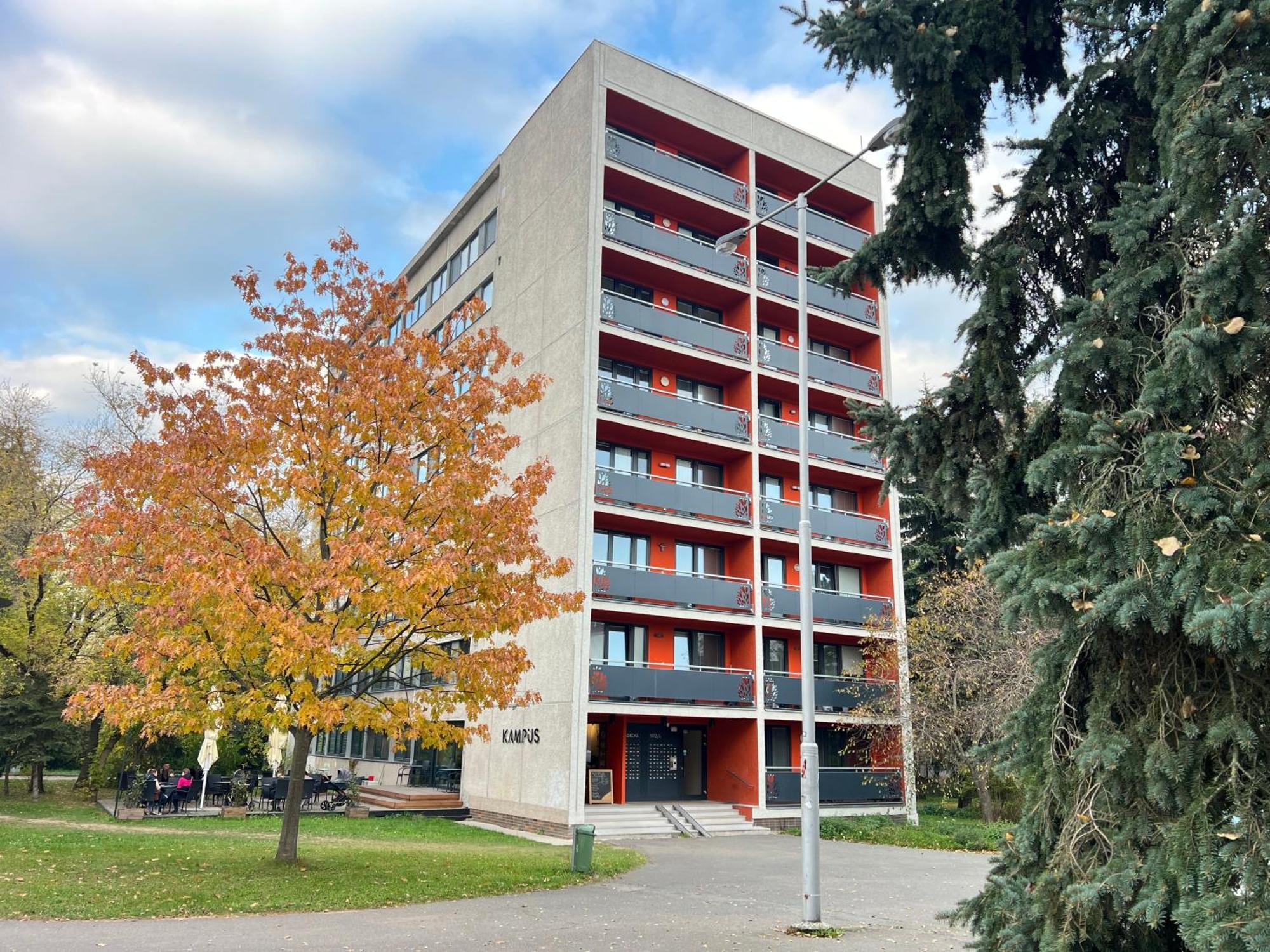 Apartments 4u: KAMPUS Upstairs Hradec Králové Esterno foto